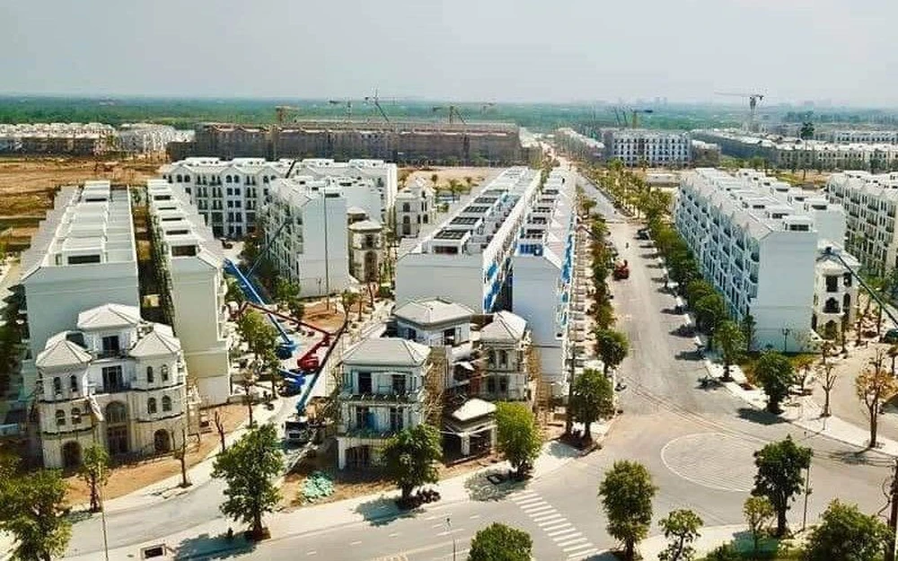 Bài toán vốn: Doanh nghiệp bất động sản đang xoay xở ra sao?