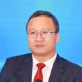 Khuất Việt Hùng