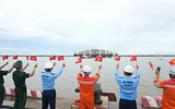 Đoàn lai dắt nhịp chính cầu đi bộ qua sông Sài Gòn hoàn thành 75km đầu tiên