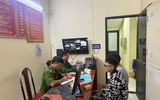 Tuyên Quang: Xử lý hai thanh niên buông hai tay khi lái xe trên đường đèo