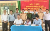 Hơn 200 học sinh Quảng Ngãi được tuyên truyền an toàn đường sắt