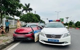 Thái Nguyên: Khống chế tài xế vi phạm tốc độ, đâm vào xe CSGT