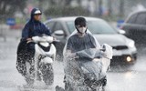 Mưa dông bao phủ Bắc Bộ, cảnh báo lũ quét, sạt lở đất