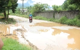 Tuyên Quang: Tuyến đường huyện 16km xuống cấp nghiêm trọng, ảnh hưởng đời sống người dân