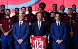 Ronaldo và tuyển Bồ Đào Nha được giao nhiệm vụ vô địch World Cup 2026