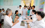 Huế: Khám sức khỏe miễn phí cho hơn 1.000 người dân