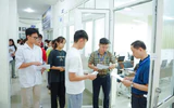 Sinh viên đại học bắt buộc phải biết dùng AI để tốt nghiệp