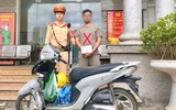 Hà Nội: CSGT phát hiện kẻ trộm xe máy từ vụ tai nạn giao thông