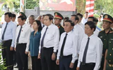 Lãnh đạo Đảng, Nhà nước dâng hương tri ân các Anh hùng liệt sĩ tại Công viên Lê Thị Riêng