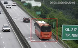 Đừng để giữ khoảng cách thành nỗi sợ
