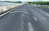 Xử lý bước đầu vết nứt dài 40m trên cao tốc Biên Hòa - Vũng Tàu vào ngày 30/9