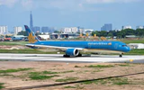 Vietnam Airlines xoay lịch, tăng chuyến giải toả khách sau sự cố tro bụi núi lửa Krakatau