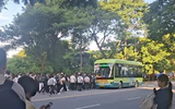 Xe buýt tại Đại học Quốc gia quá tải, TP.HCM tăng chuyến giải tỏa