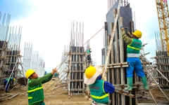 Chạy đua tiến độ trên công trường dự án nhà ở xã hội gần 700 tỷ đồng ở Hưng Yên