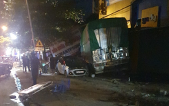 Xe tải leo vỉa hè gây tai nạn liên hoàn trên quốc lộ 6