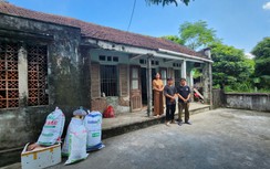 Tương lai mờ mịt của những đứa trẻ ba lần chịu tang cha mẹ