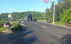 Bản tin TNGT 12/10: Tài xế xe đầu kéo tông tử vong người đi xe máy rồi bỏ chạy