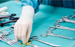 "Cậu nhỏ" co ngắn lại vì biến chứng cắt bao quy đầu ở tiệm xăm