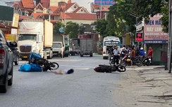 Va chạm với ô tô khách trên QL39, người đàn ông đi xe máy tử vong
