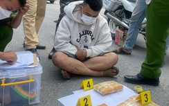 Bắt giữ hai thanh niên vận chuyển hơn 48.000 viên ma túy tổng hợp