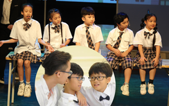 Vở nhạc kịch Viên đá ngũ sắc được kích hoạt từ trái tim thiện tâm