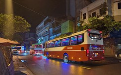 Công an kiểm tra trụ sở, xe Thành Bưởi vẫn nhận khách sau 21h