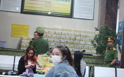 Nhiều cảnh sát, xe biển xanh có mặt trong bến xe Thành Bưởi ở TP Đà Lạt
