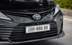 Đấu giá biển ô tô sáng 27/10: Hai biển tứ quý 8888, 9999 chốt giá bao nhiêu?