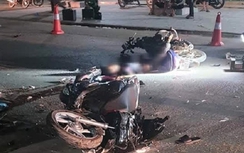 Va chạm với xe tải, hai bố con tử vong tại chỗ