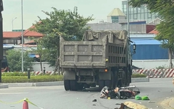 Hải Phòng: Va chạm với xe "hổ vồ", một người tử vong tại chỗ