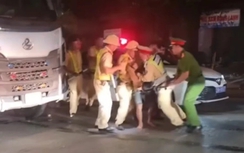 CSGT Thái Nguyên nổ súng khống chế tài xế say xỉn, bỏ chạy gây náo loạn QL3