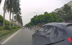 Tài xế ô tô liều lĩnh tạt đầu, chèn ép xe cùng chiều vì không được nhường đường