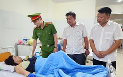 Hỗ trợ các nạn nhân trong vụ xe tải tông xe khách làm 13 người thương vong