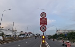 Biển báo "độc lạ Bình Dương" đã được thay mới