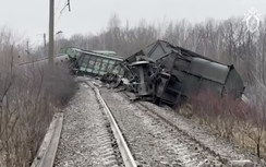 Tàu chở hàng trật đường ray, Nga nghi có khủng bố