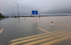 Đường sắt phía Bắc TP Huế vẫn ngập sâu