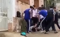 Đề nghị công an điều tra, xử lý vụ một nam học sinh bị đánh hội đồng