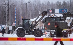 Quốc gia NATO triển khai binh sĩ, gia cố rào chắn biên giới với Nga