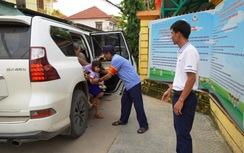 Hạn chế ùn tắc giao thông giờ cao điểm nhờ mô hình cổng trường ATGT