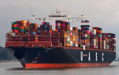 Huy động tàu nước ngoài cứu 14 ngư dân Việt Nam gặp nạn trên biển