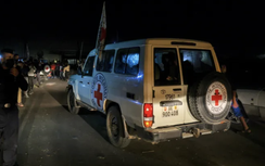 Những con tin đầu tiên trong đợt ngừng bắn giữa Israel-Hamas được trao trả như thế nào?