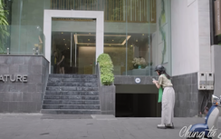 Chúng ta của 8 năm sau tập 11: Dương gặp Tùng dắt gái lạ vào khách sạn