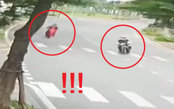 Phóng như bay đụng ngay xe rẽ ẩu, 2 nam sinh gặp nạn tại ngã tư ở Hạ Long