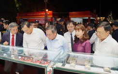Trang sức và quà tặng vàng DOJI thu hút khách du lịch