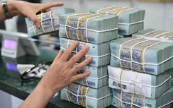 Doanh nghiệp bất động sản "còng lưng" với lãi suất vay thả nổi