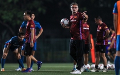 HLV Troussier có quyết định đặc biệt khiến ưu thế của Philippines tan biến