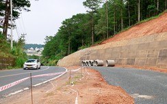 Sau 18 tháng khởi công, đường vành đai Đà Lạt vẫn chưa giải phóng xong mặt bằng