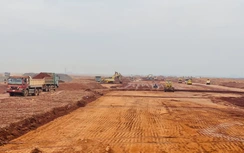 Nhà thầu thi công đường cất hạ cánh sân bay Long Thành lo thiếu cát, đá