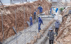 Ngổn ngang công trường dự án mở rộng đường Âu Cơ