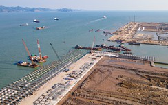 Toàn cảnh đại công trường thi công siêu cảng Lạch Huyện